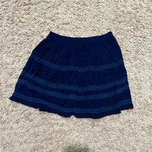 Allen Allen Women's Navy & Lace Rayon Elastic Waist Mini Skirt Small